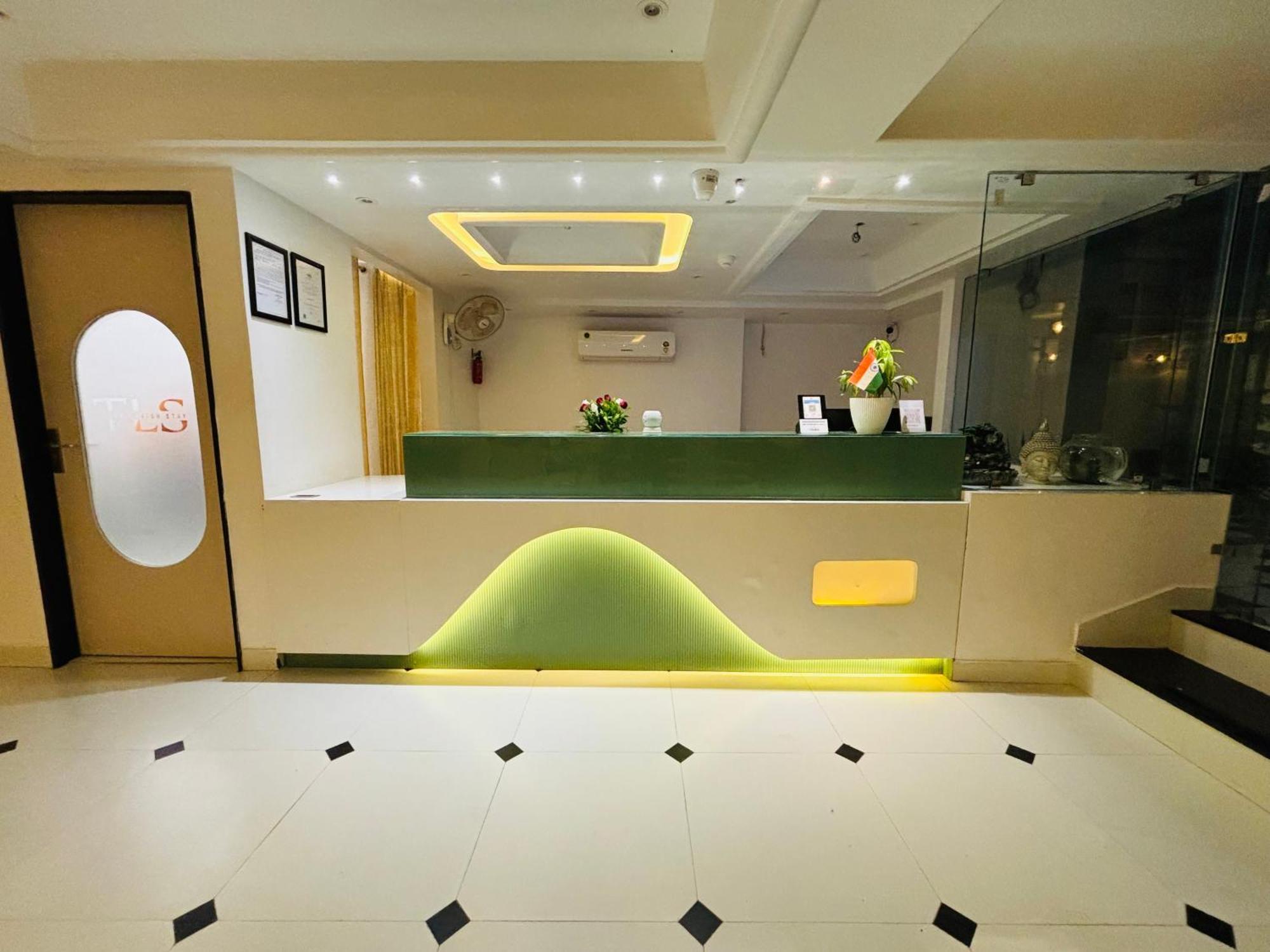The Lavish Stay Varanasi Eksteriør billede