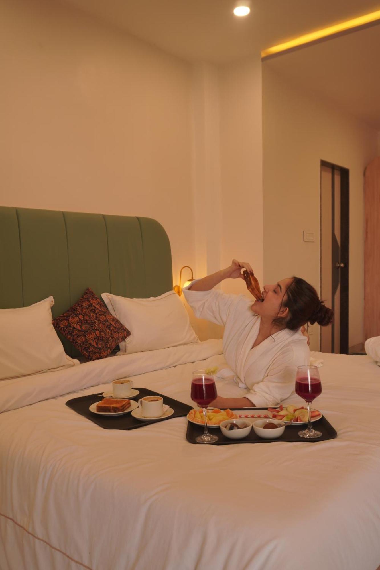The Lavish Stay Varanasi Eksteriør billede