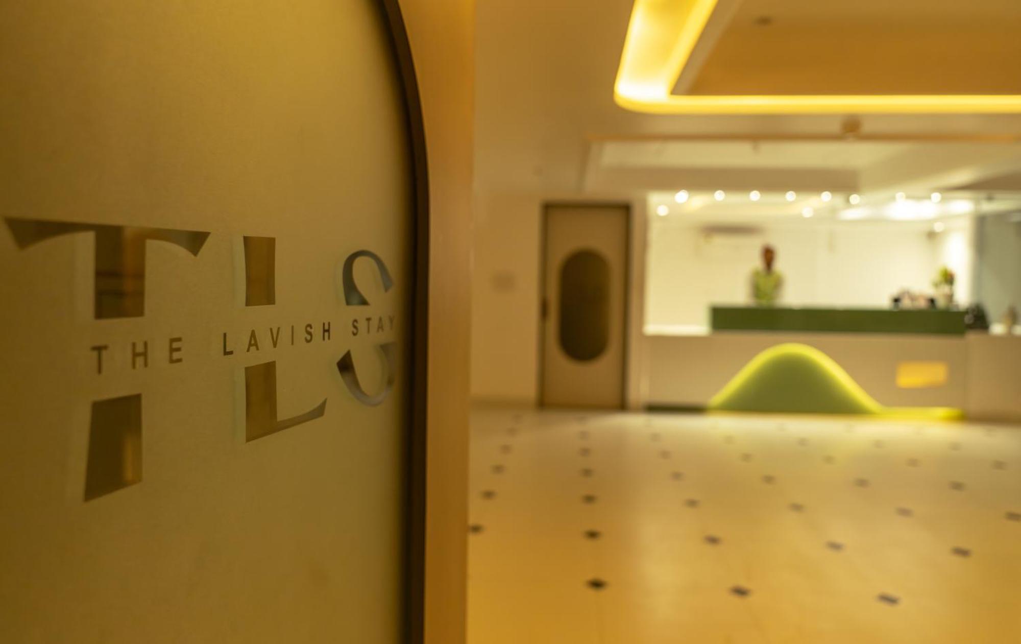 The Lavish Stay Varanasi Eksteriør billede